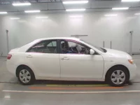 Toyota CAMRY лот № 30088 оценка 3.5  с аукциона в Японии 2
