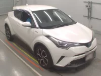 Toyota C-HR лот № 30090 оценка RA  с аукциона в Японии 4