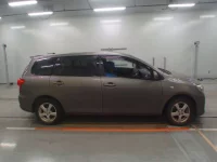 Toyota COROLLA FIELDER лот № 30087 оценка 3.5  с аукциона в Японии 2