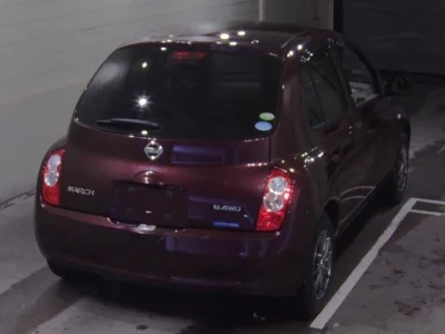 Nissan MARCH  с аукциона в Японии