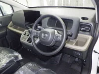 Honda FREED лот № 7430 оценка S  с аукциона в Японии 2