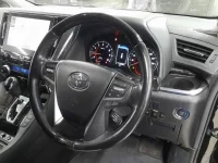 Toyota ALPHARD лот № 30093 оценка 4  с аукциона в Японии 6