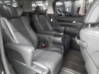 Toyota ALPHARD лот № 30093 оценка 4  с аукциона в Японии 9