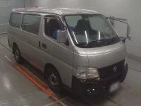 Nissan CARAVAN VAN лот № 90141 оценка RA  с аукциона в Японии 4
