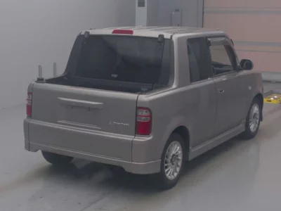 Toyota BB  с аукциона в Японии