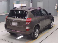 Toyota RAV4 лот № 30175 оценка 4.5  с аукциона в Японии 1