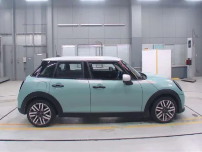 BMW MINI  с аукциона в Японии