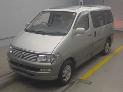 Toyota HIACE REGIUS