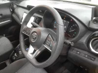 Nissan KICKS лот № 30111 оценка RA  с аукциона в Японии 6