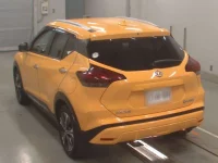 Nissan KICKS лот № 30111 оценка RA  с аукциона в Японии 5