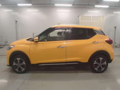 Nissan KICKS  с аукциона в Японии