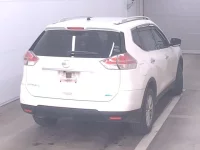 Nissan X-TRAIL лот № 5 оценка 3.5  с аукциона в Японии 3