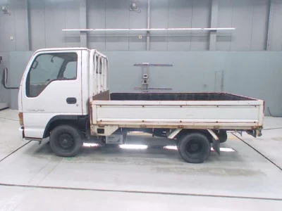 Isuzu ELF  с аукциона в Японии