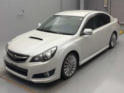 Subaru LEGACY B4