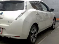 Nissan LEAF лот № 3014 оценка 3.5  с аукциона в Японии 4