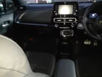 Toyota AQUA лот № 30192 оценка R  с аукциона в Японии 8