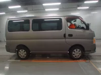 Nissan CARAVAN VAN лот № 30121 оценка 3.5  с аукциона в Японии 2