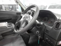 Nissan CARAVAN VAN лот № 30121 оценка 3.5  с аукциона в Японии 6