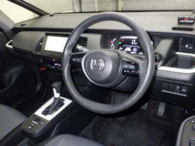 Honda FIT  с аукциона в Японии