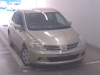 Nissan TIIDA LATIO