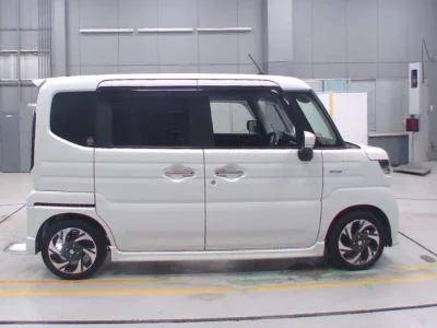 Suzuki SPACIA  с аукциона в Японии