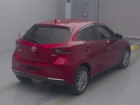 Mazda MAZDA2 лот № 30018 оценка 4  с аукциона в Японии 1