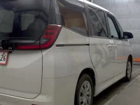 Toyota NOAH лот № 6015 оценка 3.5  с аукциона в Японии 4