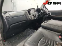 Nissan CARAVAN VAN лот № 3001 оценка 3.5  с аукциона в Японии 4