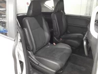 Honda FREED лот № 30129 оценка 4  с аукциона в Японии 9