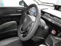 Honda FREED лот № 30129 оценка 4  с аукциона в Японии 6