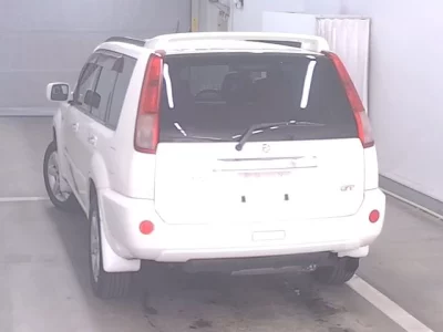 Nissan X-TRAIL  с аукциона в Японии