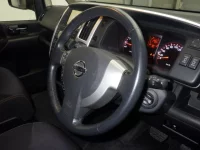 Nissan SERENA лот № 3031 оценка 4  с аукциона в Японии 2