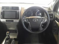 Toyota LAND CRUISER PRADO лот № 30203 оценка 4.5  с аукциона в Японии 8