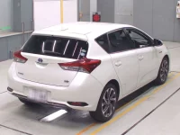 Toyota AURIS лот № 30206 оценка 4.5  с аукциона в Японии 1