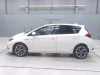 Toyota AURIS лот № 30206 оценка 4.5  с аукциона в Японии 3