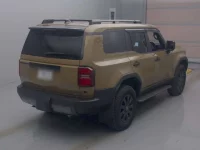 Toyota LAND CRUISER лот № 2001 оценка 5  с аукциона в Японии 1