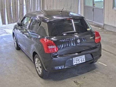 Suzuki SWIFT  с аукциона в Японии