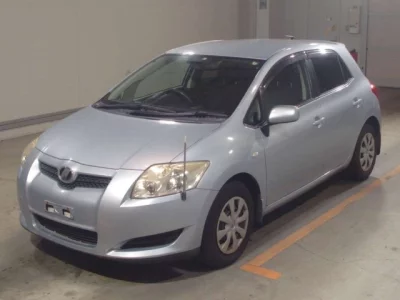 Toyota AURIS  с аукциона в Японии