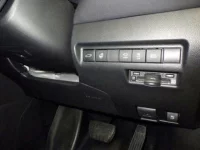 Toyota HARRIER лот № 4438 оценка 5  с аукциона в Японии 6
