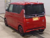 Nissan ROOX лот № 3002 оценка 4  с аукциона в Японии 5