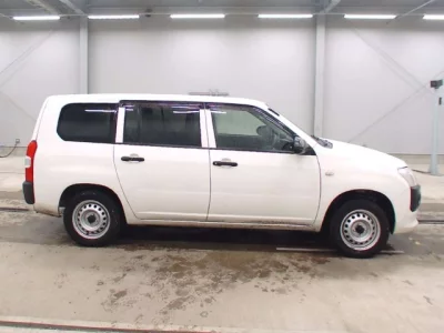 Toyota PROBOX  с аукциона в Японии