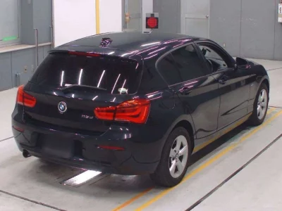 BMW 1-Series  с аукциона в Японии