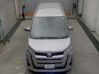 Toyota NOAH лот № 6034 оценка R  с аукциона в Японии 5
