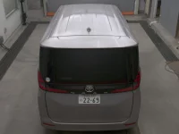 Toyota NOAH лот № 6034 оценка R  с аукциона в Японии 6