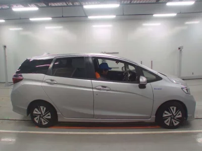 Honda SHUTTLE  с аукциона в Японии