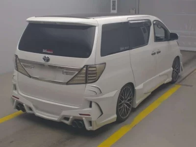 Toyota VELLFIRE  с аукциона в Японии