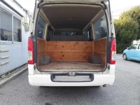 Toyota HIACE VAN лот № 30153 оценка 3.5  с аукциона в Японии 8