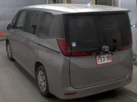 Toyota NOAH лот № 6039 оценка R  с аукциона в Японии 1