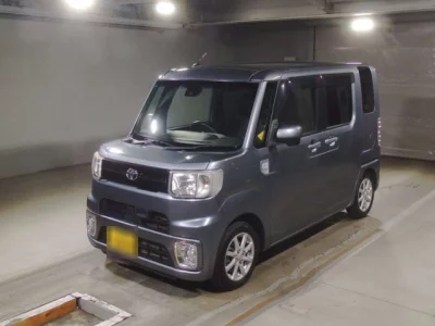 Toyota PIXIS MEGA