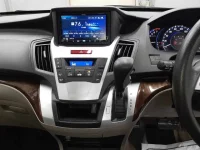 Honda ODYSSEY лот № 3023 оценка 4  с аукциона в Японии 8